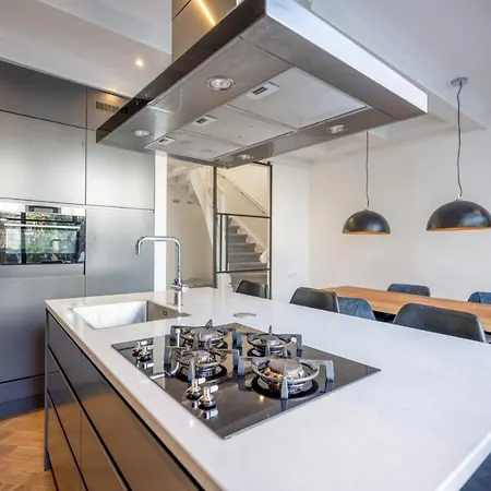 Luxe Suites Roses Alojamento de Acomodação e Pequeno-almoço Amesterdão