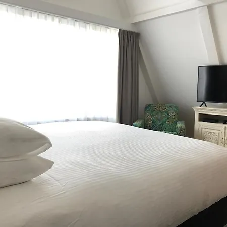 Luxe Suites Roses 2* Amesterdão
